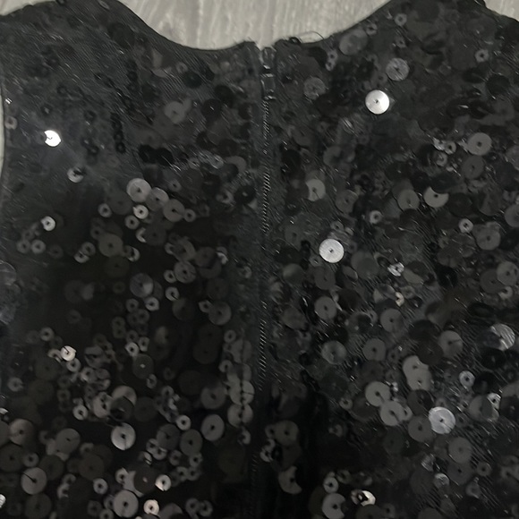 Black sequin The children’s place toddler size 5. - Picture 6 of 6